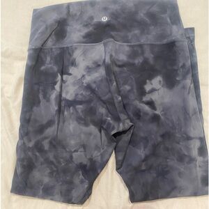 Lululemon Wunder Train 25” leggings. EUC. Only worn once. Size 10